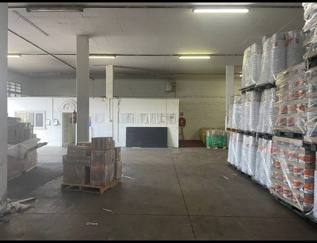 572M² WAREHOUSE TO LET IN NEW GERMANY